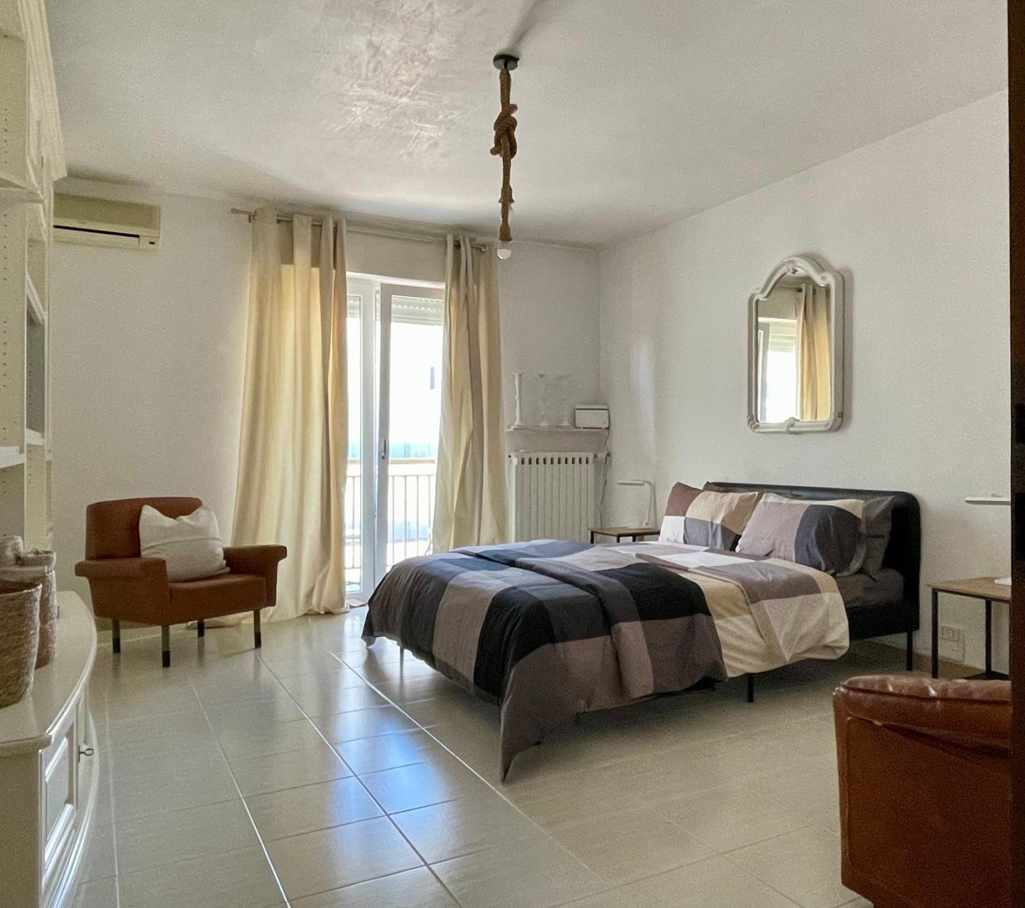 Appartement La Dimora Di Zia Angela à Monopoli Extérieur photo